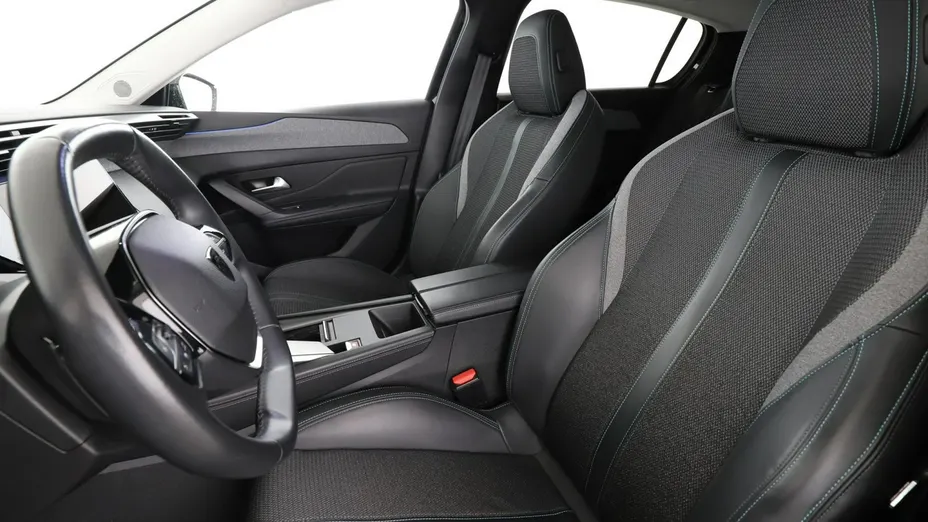 PEUGEOT 308 -