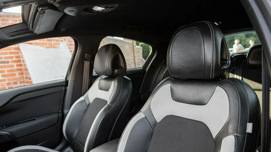 CITROEN DS4 -