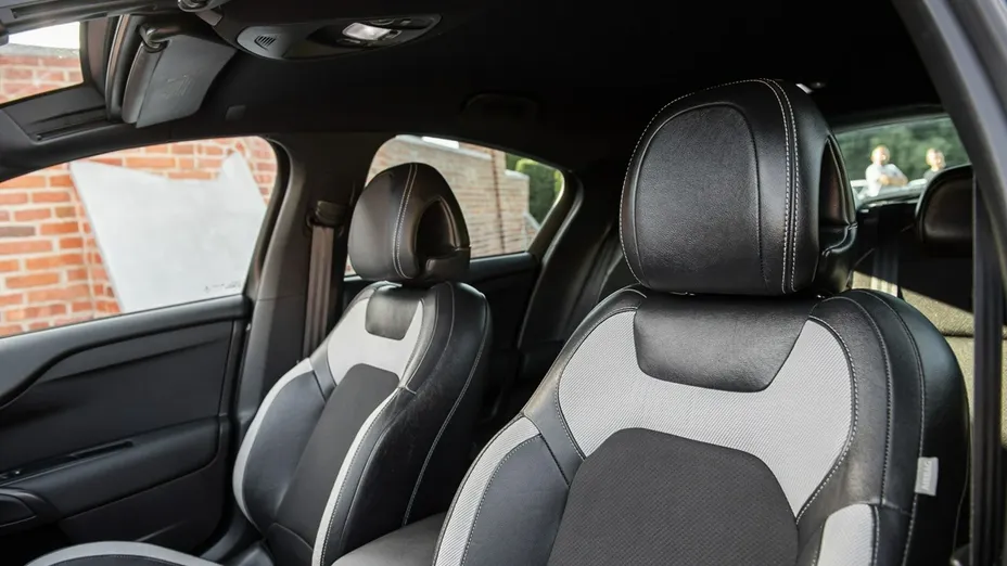 CITROEN DS4 -