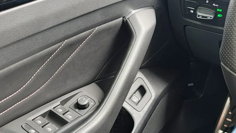 VOLKSWAGEN Arteon -