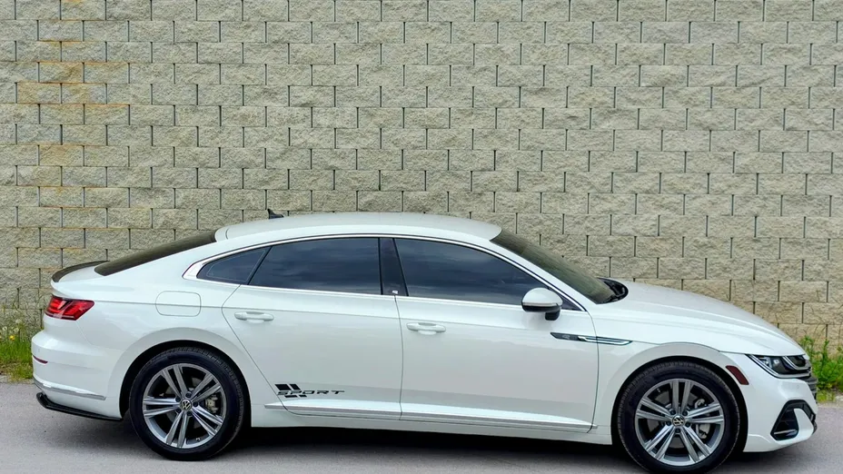 VOLKSWAGEN Arteon -