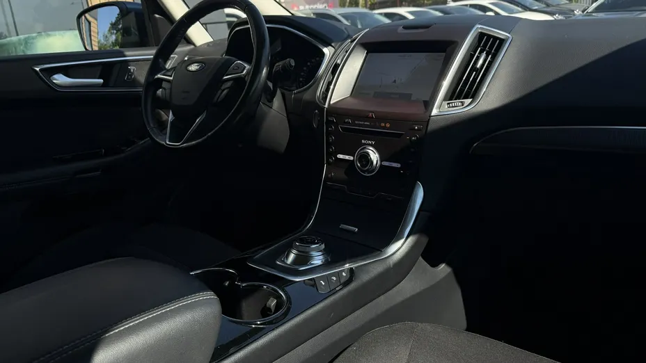 FORD S-MAX -