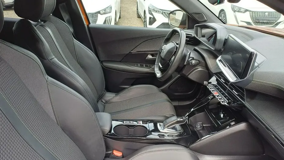 PEUGEOT 2008 -