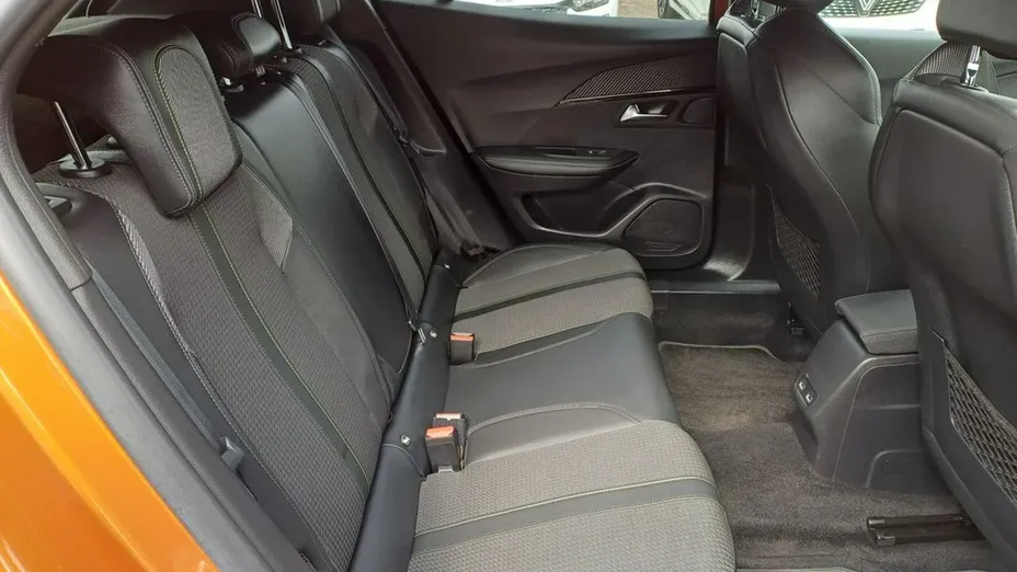 PEUGEOT 2008 -