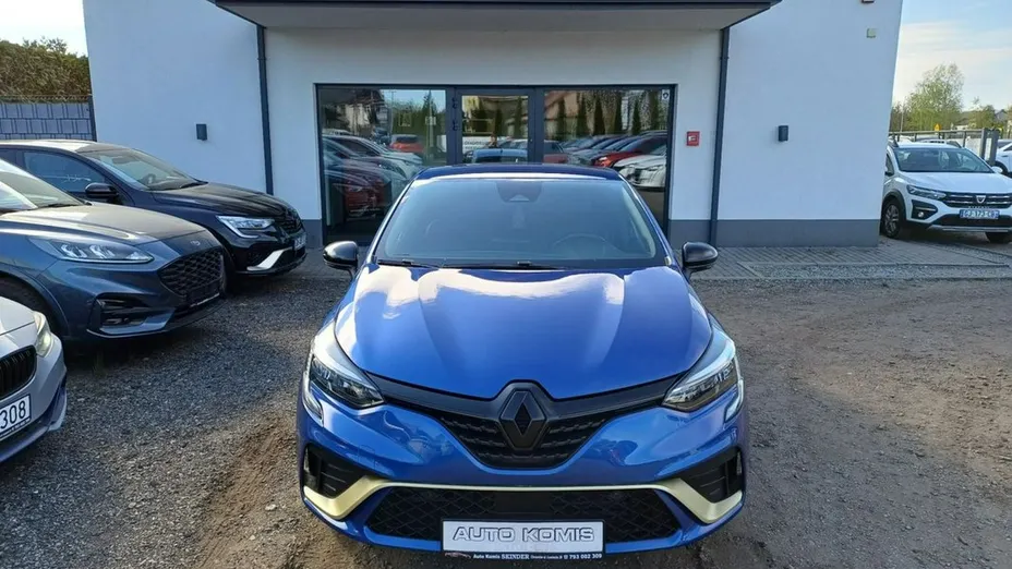 RENAULT Clio -