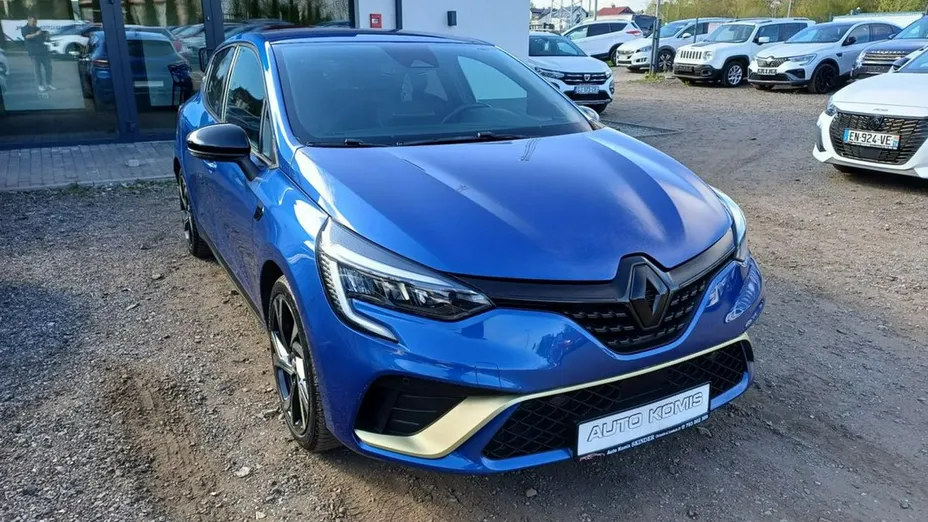 RENAULT Clio -