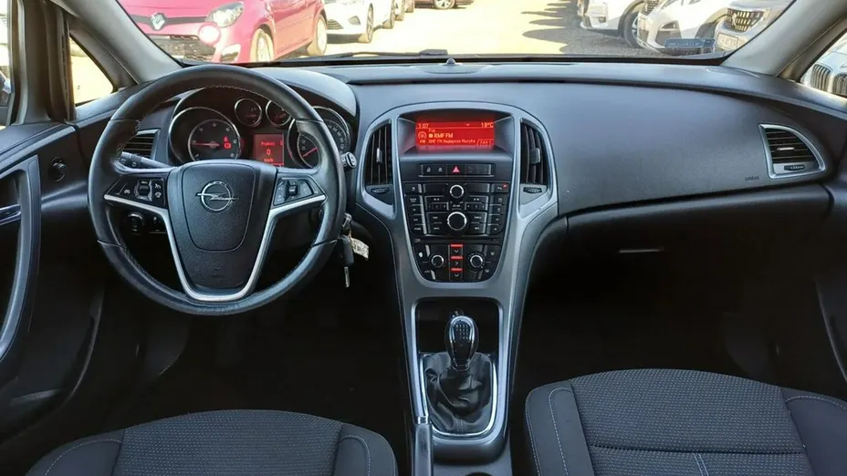 OPEL Astra -