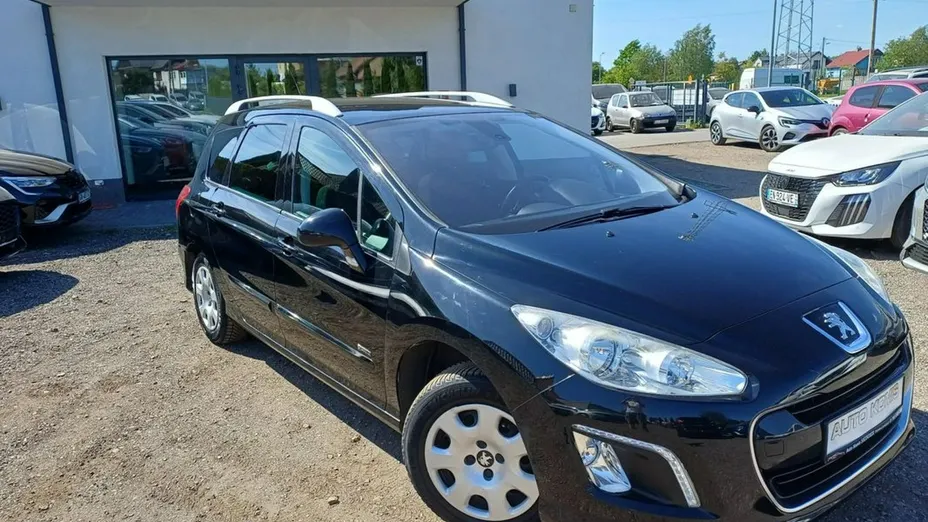 PEUGEOT 308 -