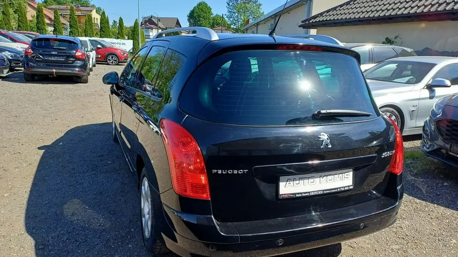 PEUGEOT 308 -