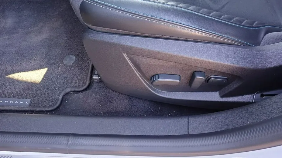 RENAULT Arkana -