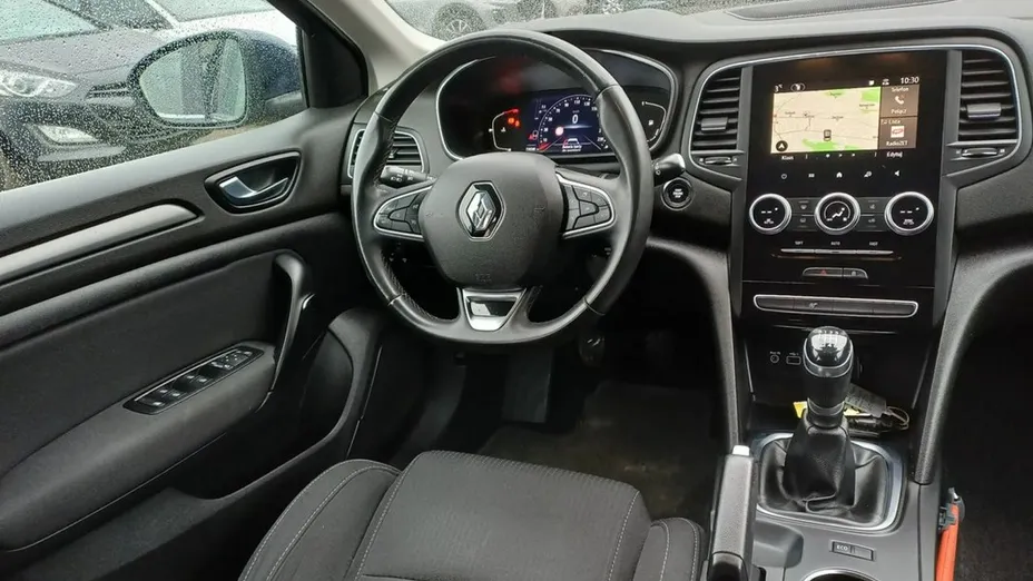 RENAULT Megane -