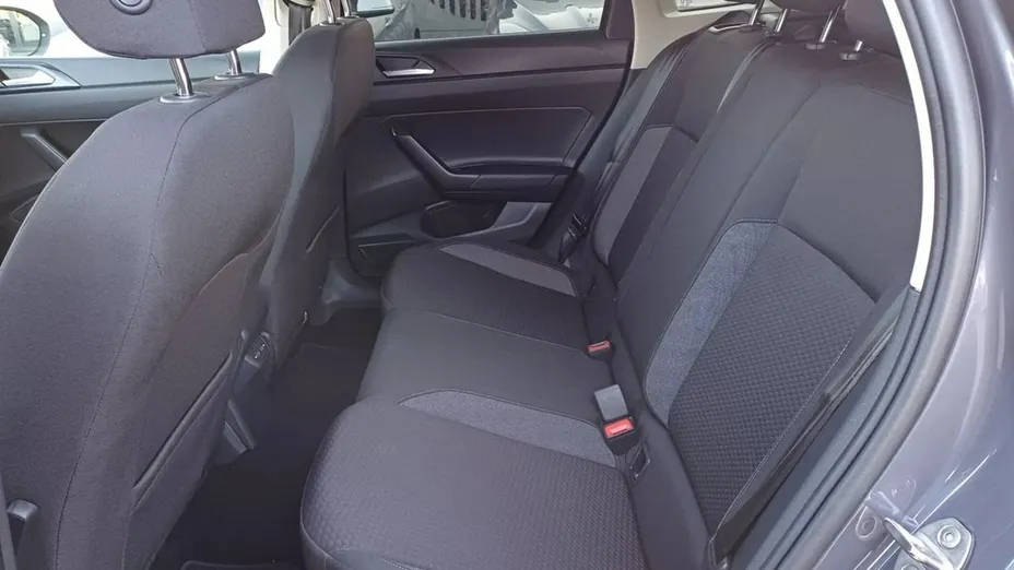 VOLKSWAGEN Taigo -