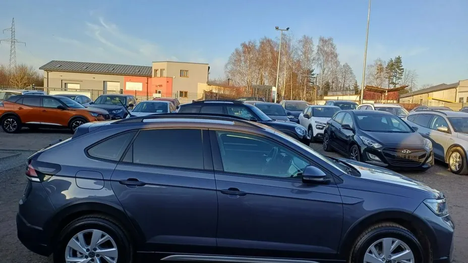 VOLKSWAGEN Taigo -