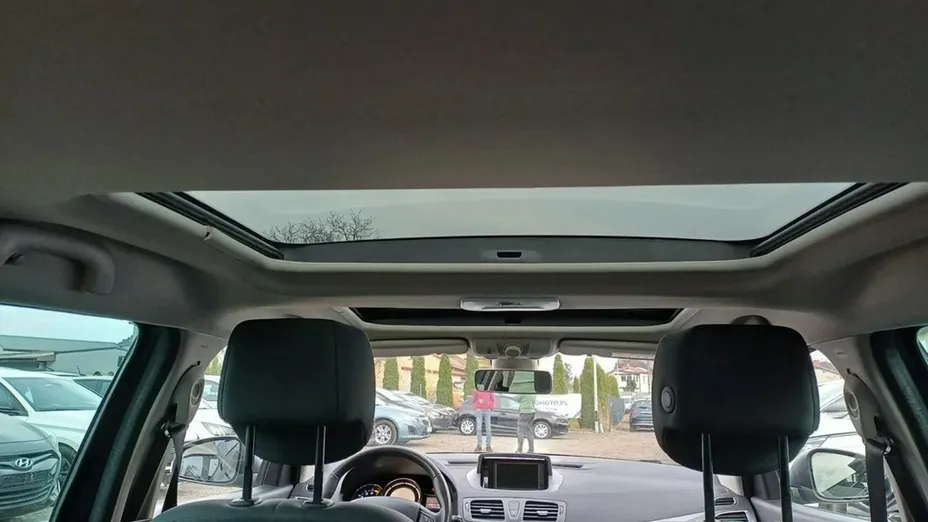 RENAULT Megane -