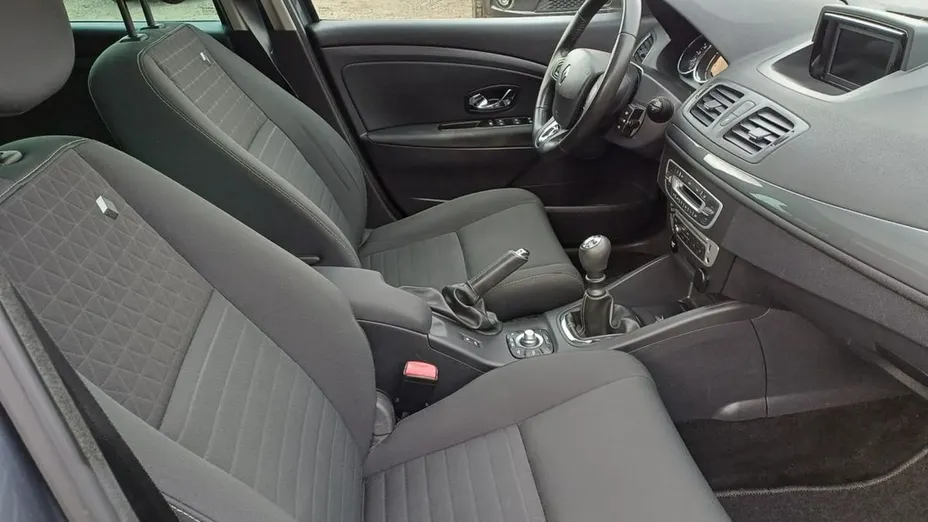 RENAULT Megane -