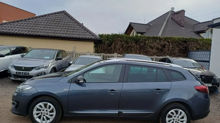 RENAULT Megane -