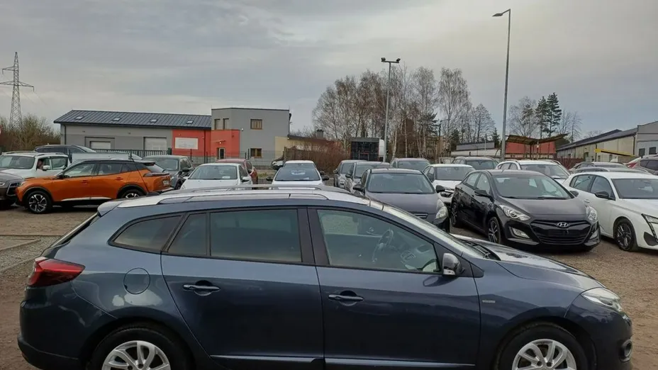 RENAULT Megane -