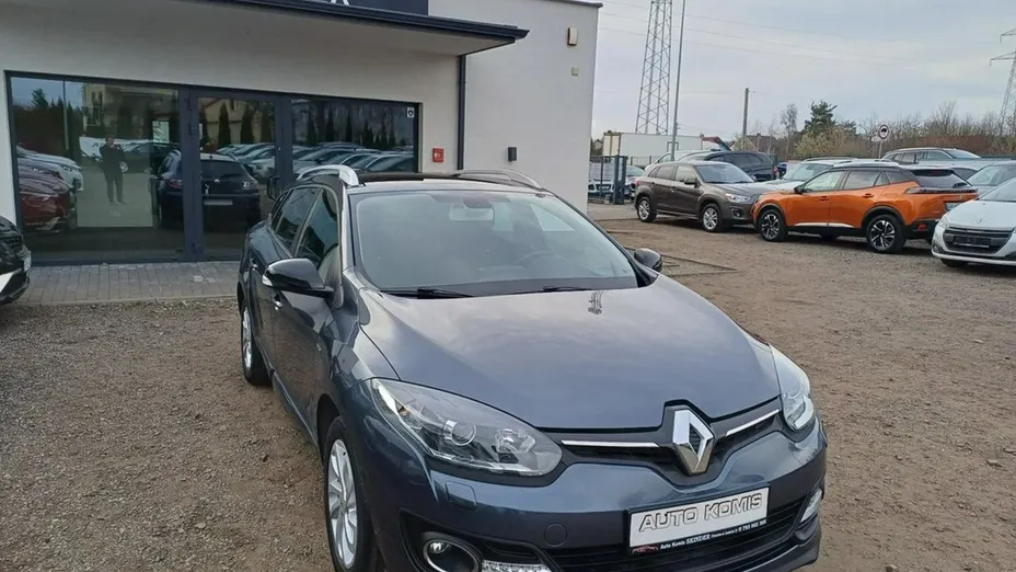 RENAULT Megane -