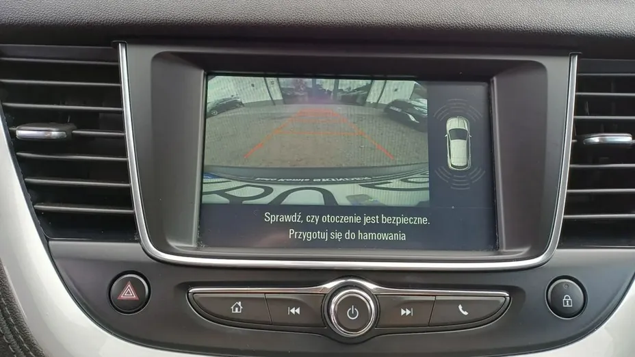 OPEL Grandland X -