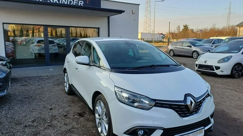 RENAULT Scenic -