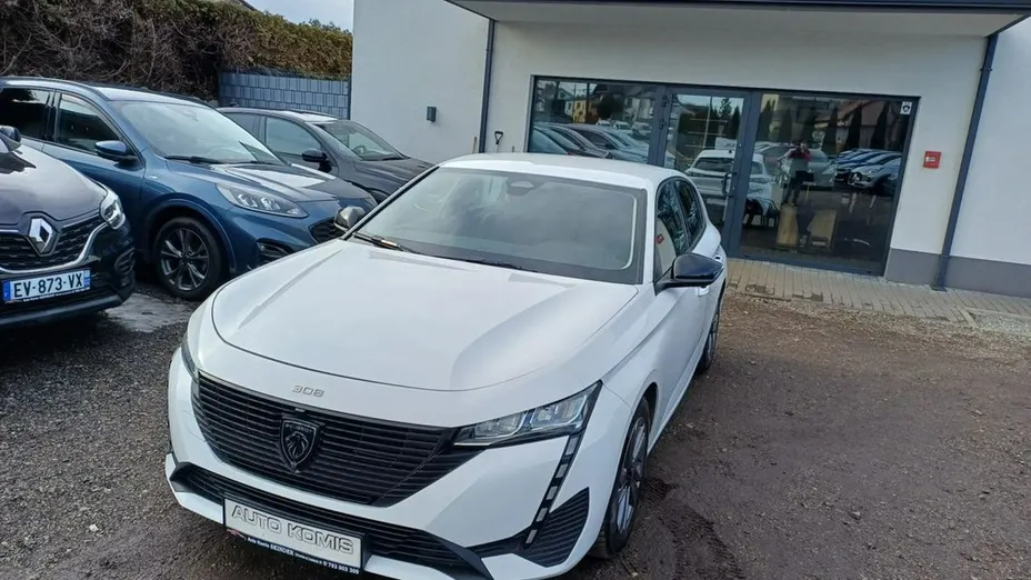 PEUGEOT 308 -