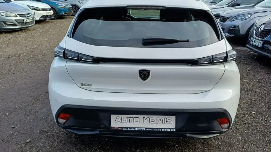 PEUGEOT 308 -
