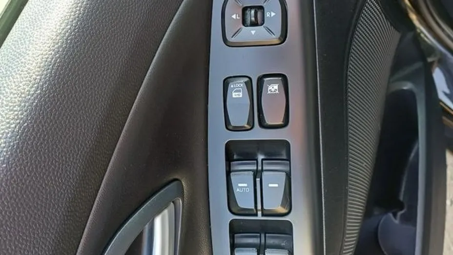 HYUNDAI ix35 -