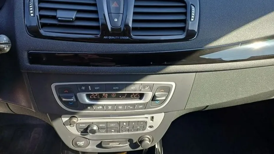 RENAULT Megane -