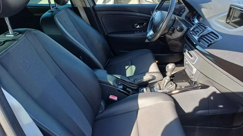 RENAULT Megane -