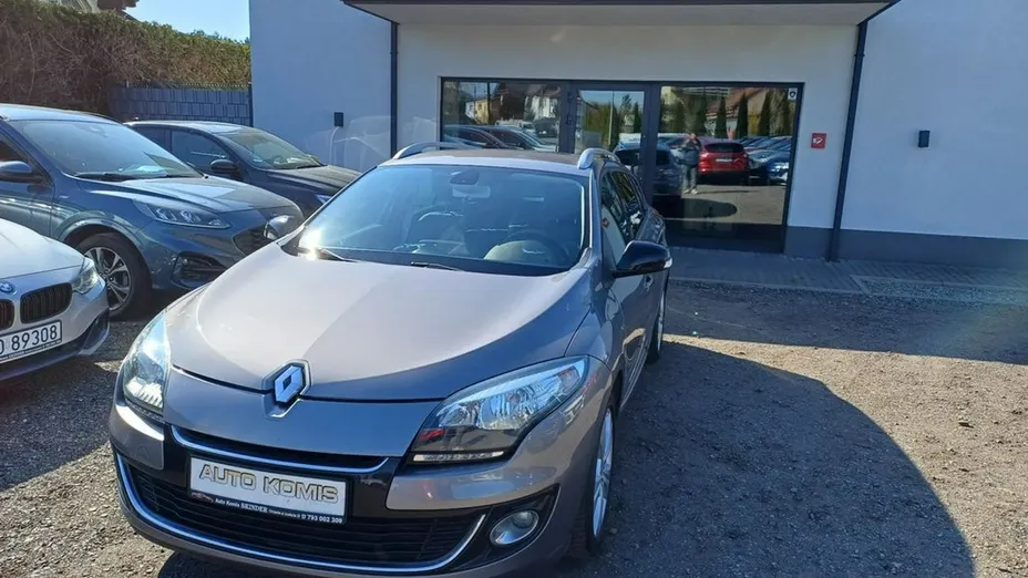 RENAULT Megane -