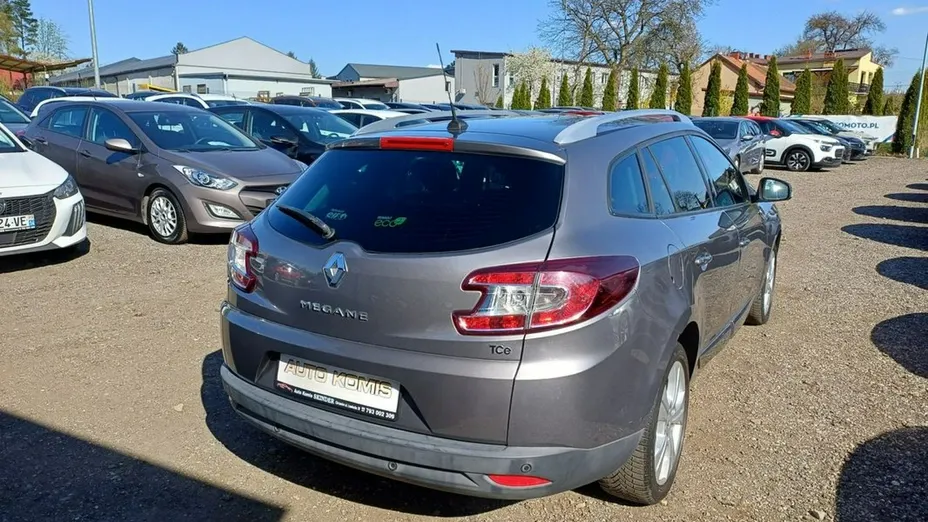 RENAULT Megane -