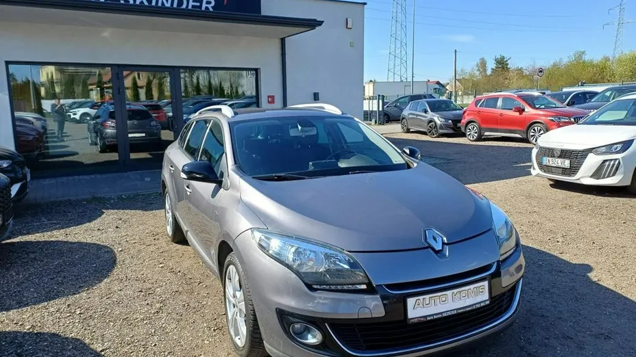 RENAULT Megane -
