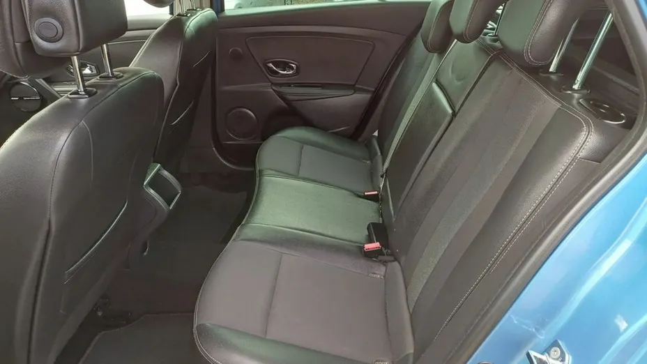 RENAULT Megane -