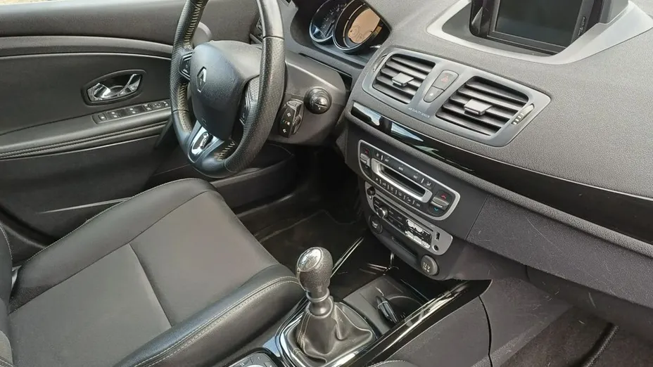 RENAULT Megane -