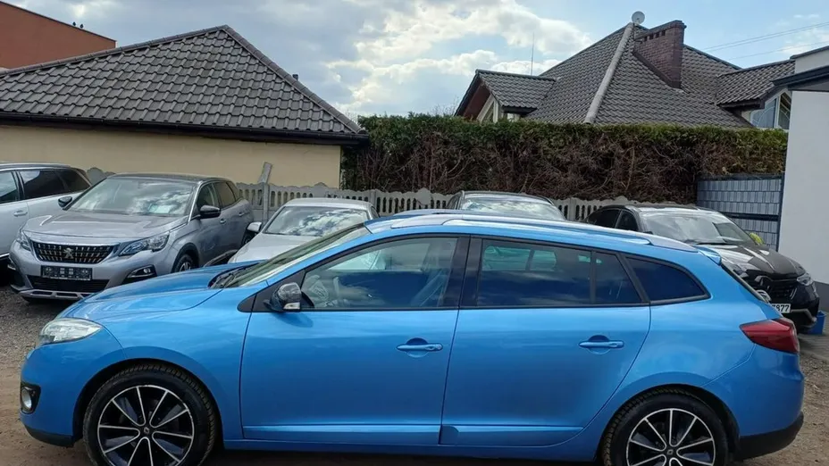 RENAULT Megane -