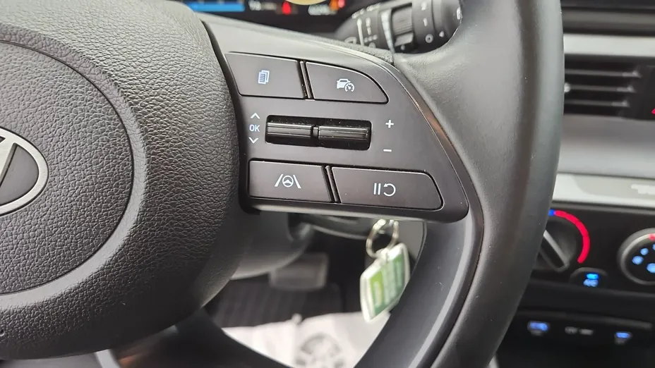 HYUNDAI i20 -