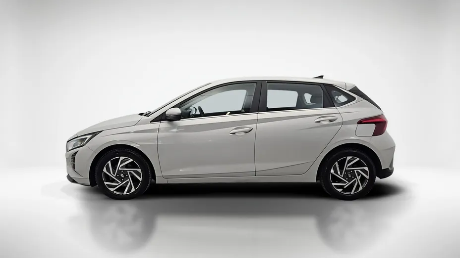 HYUNDAI i20 -