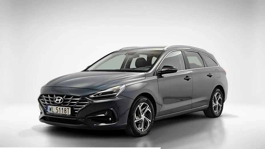 HYUNDAI i30 -