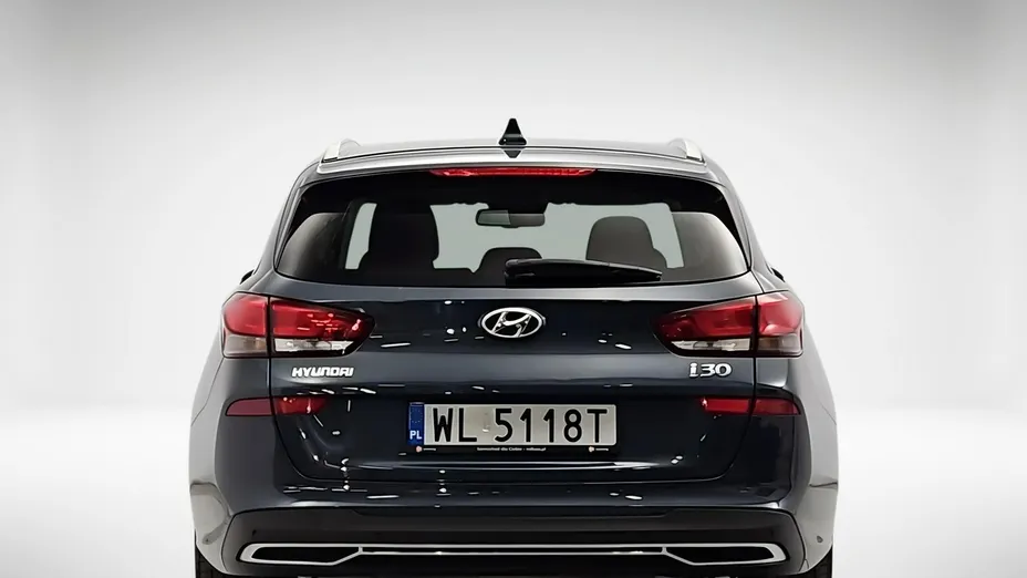 HYUNDAI i30 -