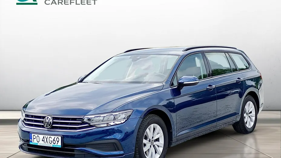 VOLKSWAGEN Passat -