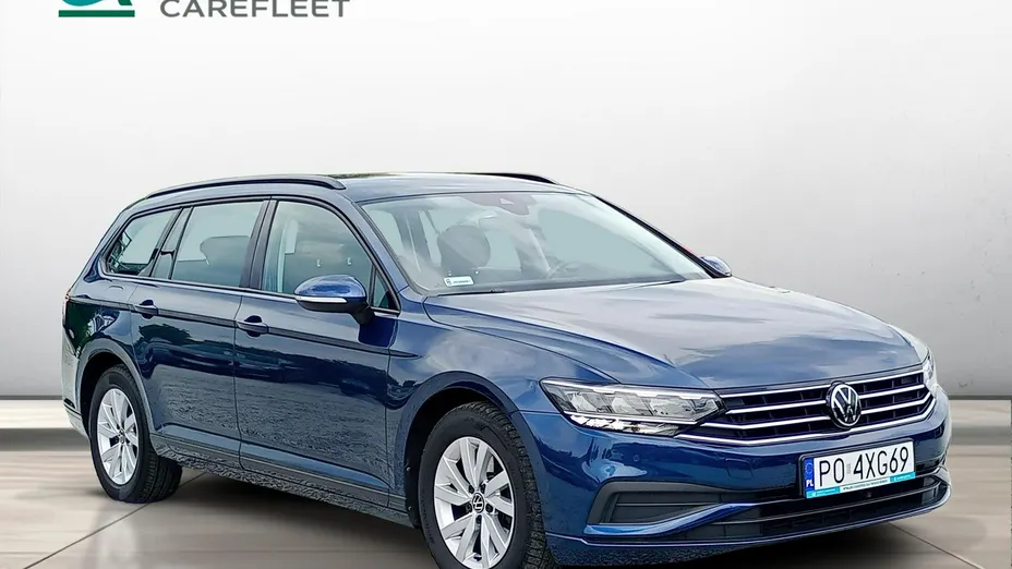 VOLKSWAGEN Passat -