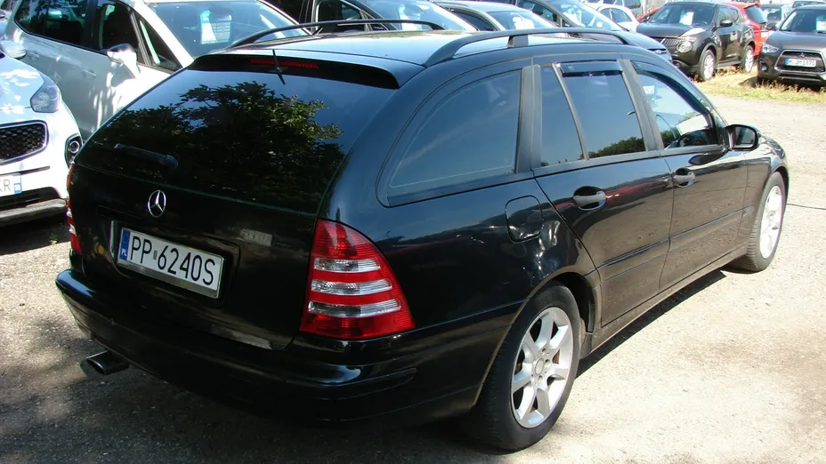 MERCEDES-BENZ C Klasa -