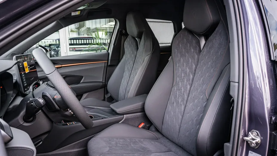 CUPRA Terramar -