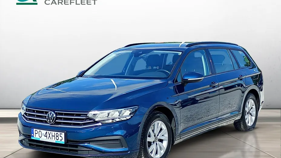 VOLKSWAGEN Passat -