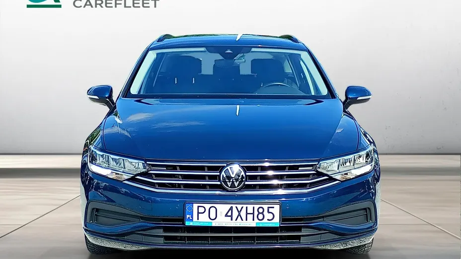 VOLKSWAGEN Passat -