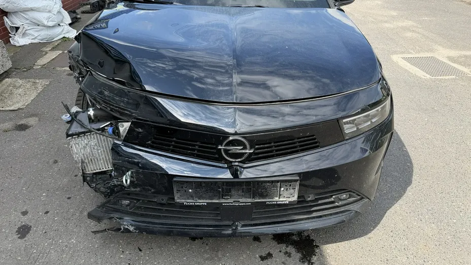 OPEL Astra -
