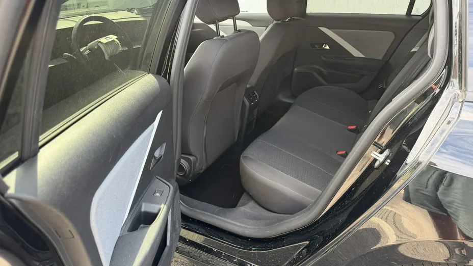 OPEL Astra -