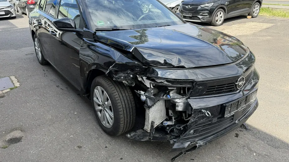 OPEL Astra -