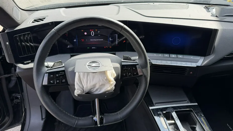 OPEL Astra -
