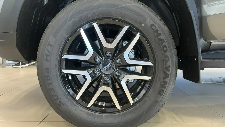 JAC T8 PRO -